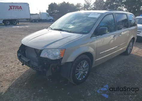 2014 Chrysler Town & Country Touring-L from USA, damaged, VIN 2C4RC1CG3ER147892